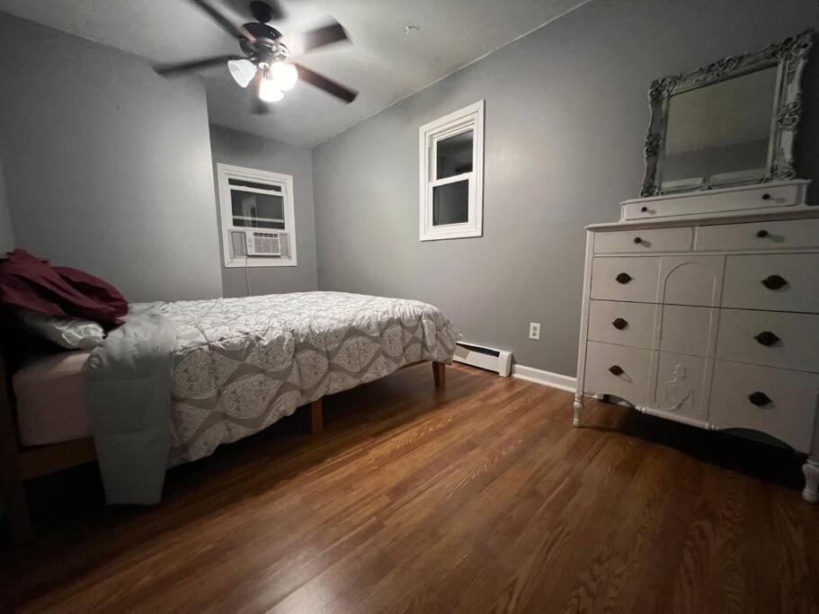Cottage Near Cedar Point And Downtown ساندسكاي المظهر الخارجي الصورة