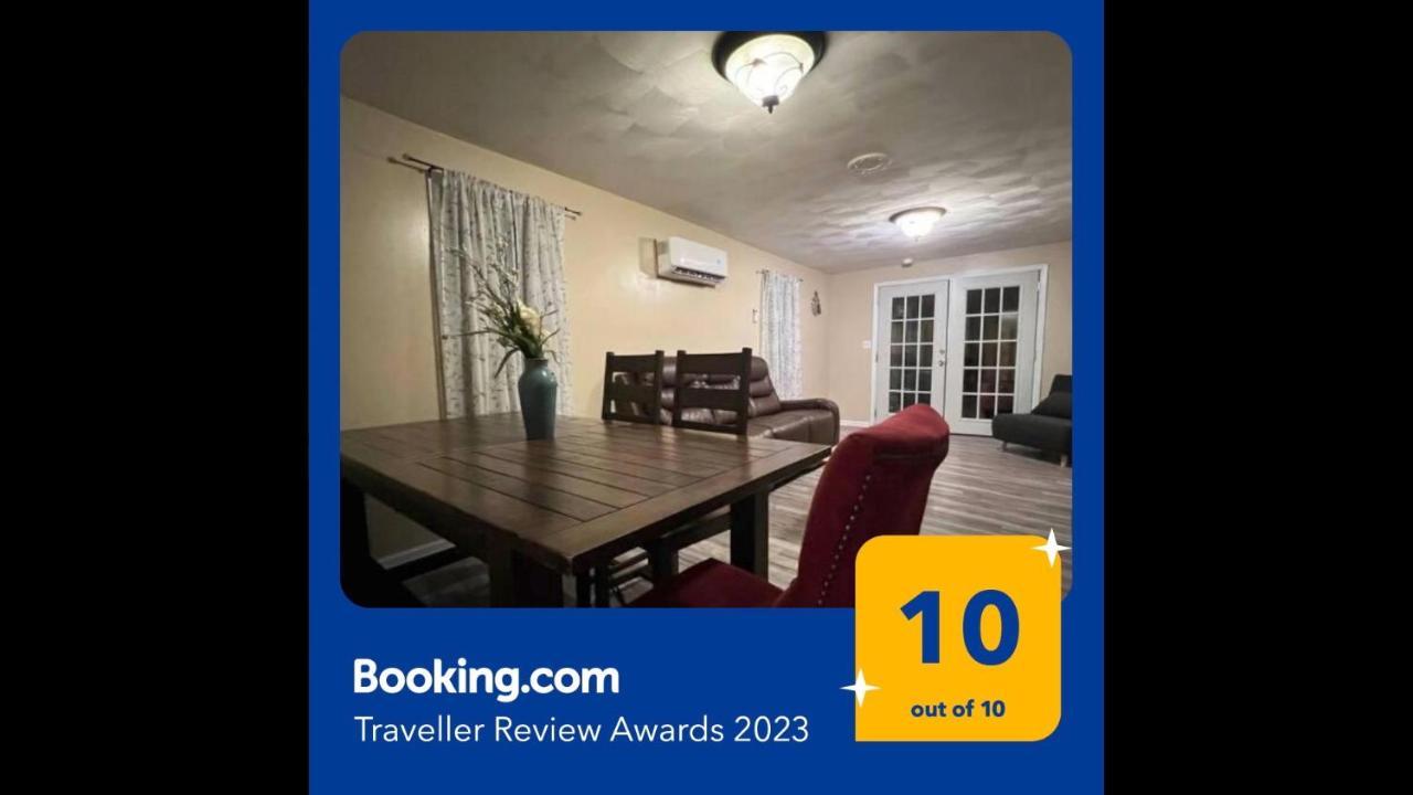 Cottage Near Cedar Point And Downtown ساندسكاي المظهر الخارجي الصورة